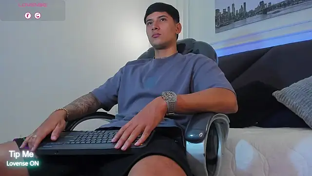 Damian23   online show from February 4, 2026, 11:27 am