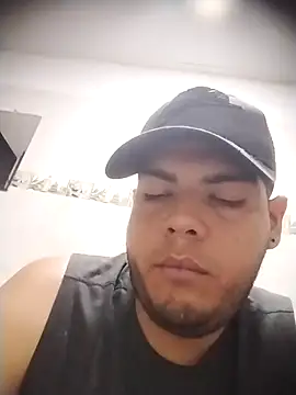 Snapshot of granslam_ chatting on March 5, 2025, 3:18 pm granslam online show from March 5, 2025, 3:18 pm