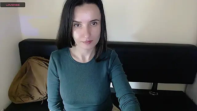 LaimaV  online show from December 8, 2024, 2:30 pm