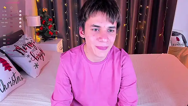 Andrew Clar online show from December 16, 2024, 1:32 pm