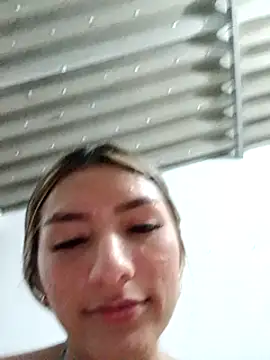 Snapshot of GIRL_DONCELLA chatting on December 23, 2024, 12:25 am GIRL DONCELLA online show from December 23, 2024, 12:25 am