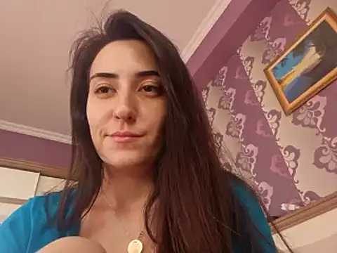 Snapshot of AlejandraDelaney chatting on October 4, 2025, 12:25 pm AlejandraDelaney online show from October 4, 2025, 12:25 pm