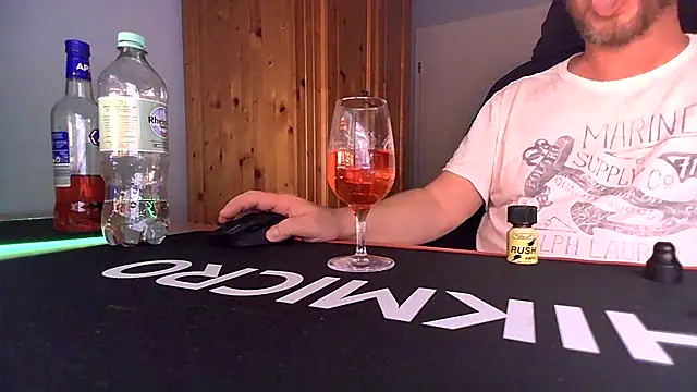 Snapshot of Tom_PP_cgn chatting on January 6, 2026, 12:14 am Tom PP cgn online show from January 6, 2026, 12:14 am