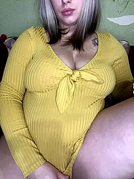 69Laura696 online show from December 5, 2024, 6:11 pm