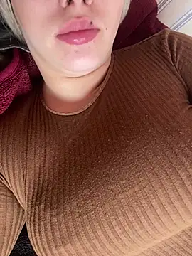 69Laura696 online show from February 21, 2025, 9:34 am