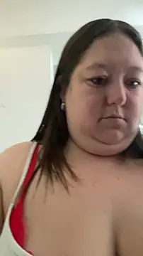 Chloee ep online show from March 26, 2026, 2:11 pm