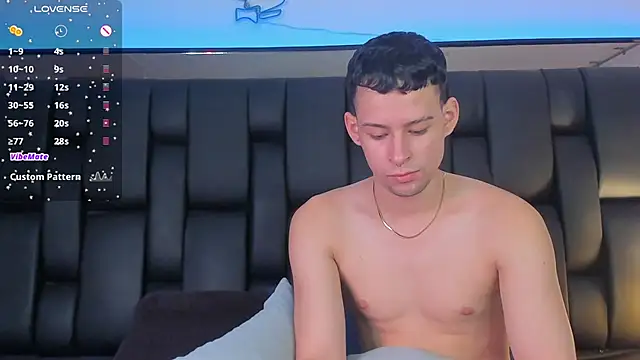 JadeSmiith  online show from January 24, 2025, 9:26 pm