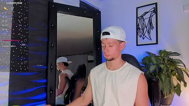 JadeSmiith  online show from November 8, 2025, 10:08 pm