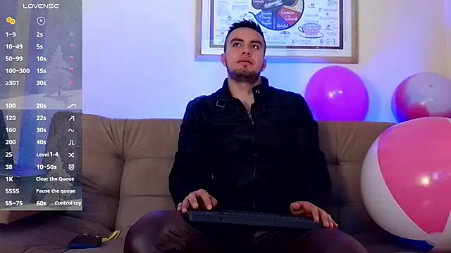 Snapshot of bradley_colt chatting on December 30, 2024, 2:40 pm bradley colt online show from December 30, 2024, 2:40 pm