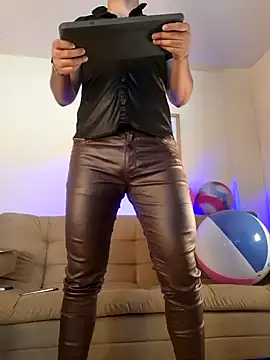 Snapshot of bradley_colt chatting on January 11, 2025, 12:50 pm bradley colt online show from January 11, 2025, 12:50 pm