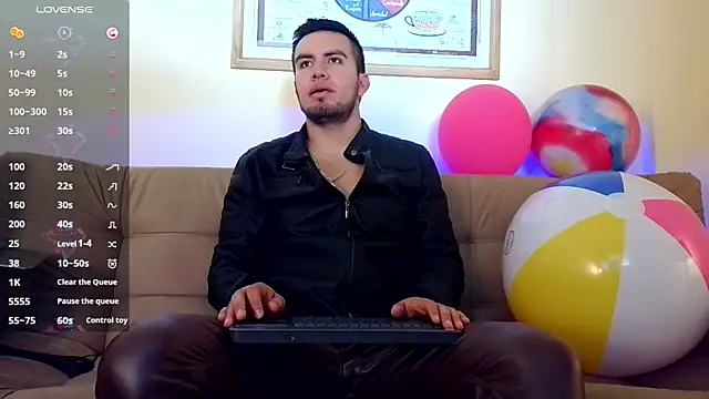 Snapshot of bradley_colt chatting on January 18, 2025, 1:18 pm bradley colt online show from January 18, 2025, 1:18 pm