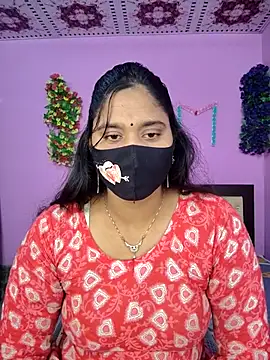 Hot Maleka online show from November 4, 2025, 1:38 am