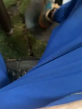 Snapshot of Yolngg chatting on October 11, 2025, 10:41 pm Yolngg online show from October 11, 2025, 10:41 pm