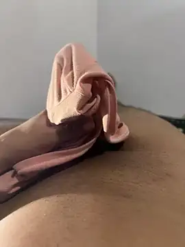 Snapshot of Yolngg chatting on October 13, 2025, 6:02 am Yolngg online show from October 13, 2025, 6:02 am