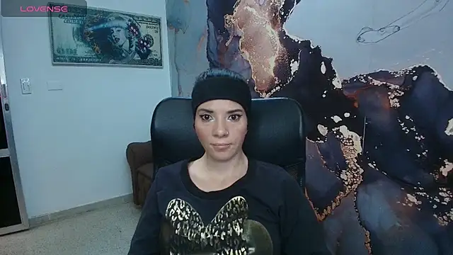 DanaaRey online show from October 10, 2025, 4:17 pm