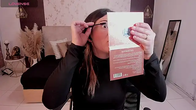 DanaaRey online show from January 7, 2026, 11:34 am