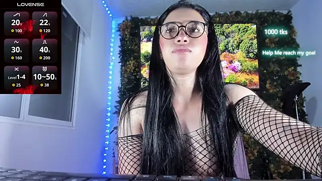 emily palmeer online show from May 30, 2026, 10:01 am