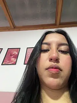 Tamara Roberts1 online show from February 2, 2025, 3:43 am