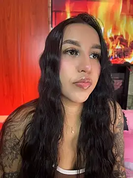 Tamara Roberts1 online show from July 17, 2026, 2:18 am