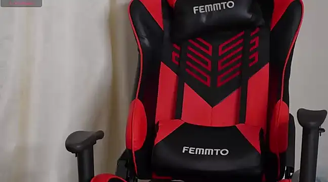 May Dylan1 online show from December 17, 2024, 6:35 am