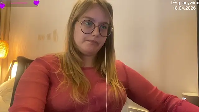 Snapshot of JacyWinslat chatting on April 18, 2026, 5:06 pm JacyWinslat online show from April 18, 2026, 5:06 pm