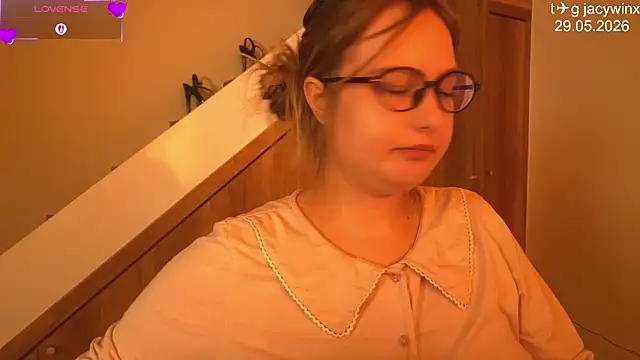 Snapshot of JacyWinslat chatting on May 29, 2026, 10:13 am JacyWinslat online show from May 29, 2026, 10:13 am