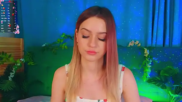 AlinaWalters online show from February 5, 2026, 8:24 pm