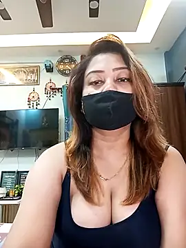 Cute-mona online show from January 9, 2026, 10:51 am