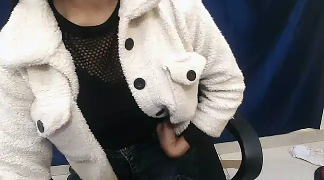 cutie-pie8 online show from January 26, 2025, 11:29 pm