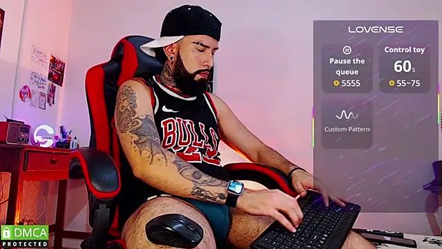 Diilanhott online show from March 26, 2026, 11:21 pm