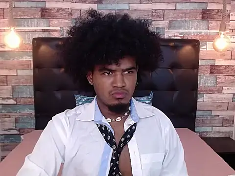 JaicobRuneer online show from October 7, 2025, 11:46 pm