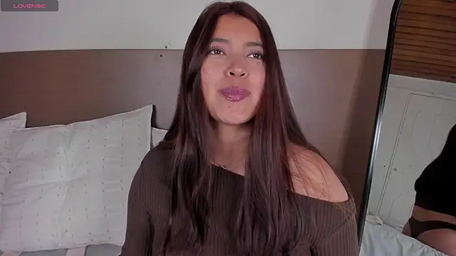 Snapshot of Rebeca_Williams_ chatting on June 4, 2026, 10:32 am Rebeca Williams online show from June 4, 2026, 10:32 am