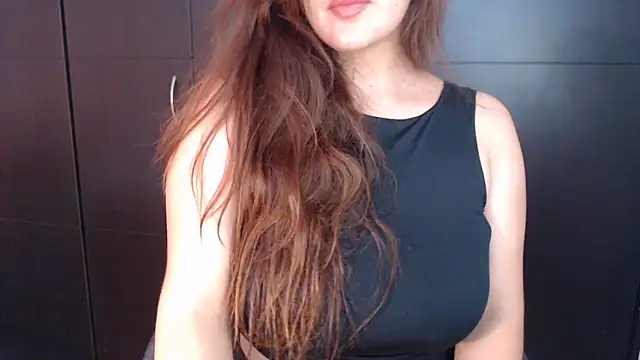 AdharaLujan online show from January 29, 2025, 5:24 pm