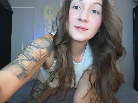 Jennyke66 online show from October 18, 2025, 6:19 pm