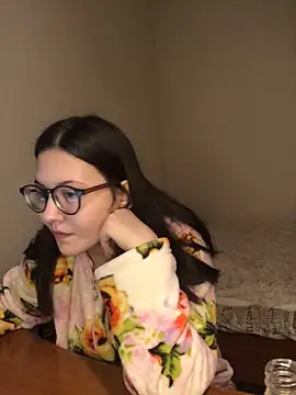 Prudie Gabriella online show from February 9, 2025, 7:30 pm