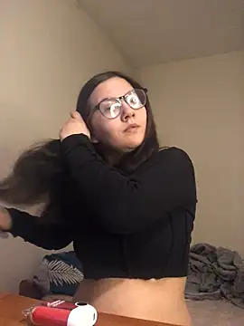 Prudie Gabriella online show from March 17, 2025, 4:01 pm