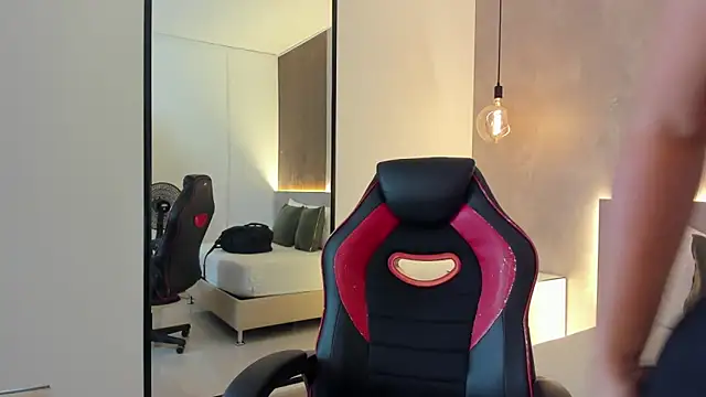 alma fenix online show from November 8, 2025, 12:27 pm