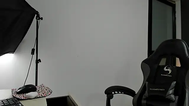 alma fenix online show from March 13, 2026, 12:45 pm