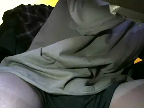 Ray175oo online show from January 9, 2025, 5:00 pm