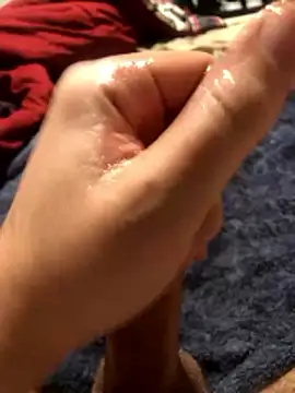 darksmoke011 online show from January 17, 2026, 3:22 am