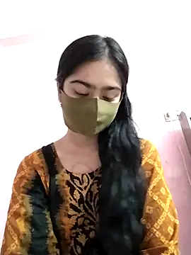 Arisha- online show from September 10, 2025, 8:09 pm