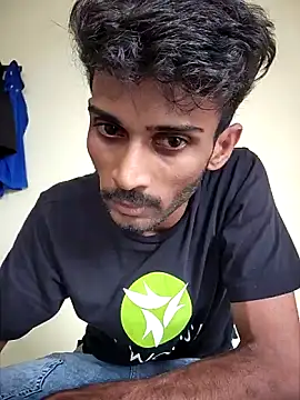 JOHN LEE DEREK online show from April 17, 2026, 7:11 am