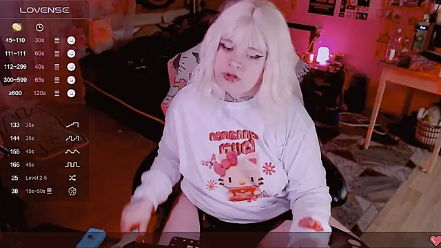 noori  hope online show from February 28, 2025, 11:56 pm