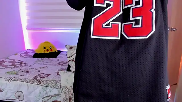 aldrinwhite online show from October 15, 2025, 5:24 pm