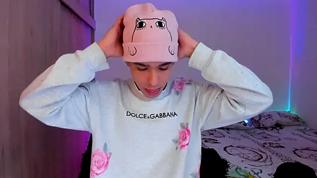 aldrinwhite online show from January 11, 2026, 2:44 pm