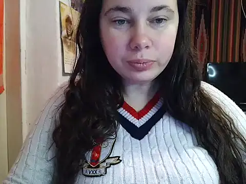 Cora Maro online show from November 15, 2025, 3:04 am