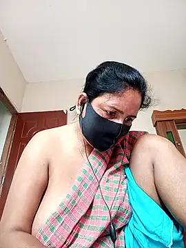 Snapshot of Neha-Roy chatting on April 25, 2026, 7:00 am Neha-Roy online show from April 25, 2026, 7:00 am