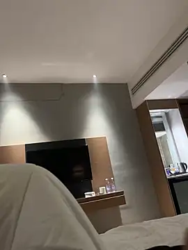 Snapshot of AHL756 chatting on October 26, 2025, 1:28 pm AHL756 online show from October 26, 2025, 1:28 pm