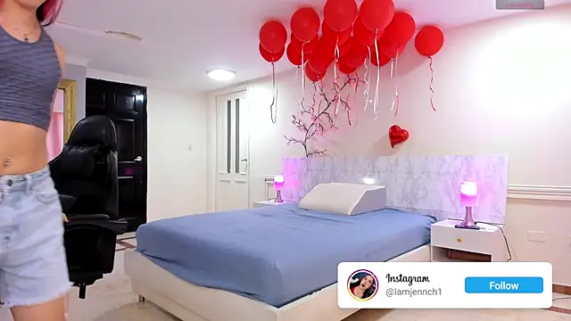 charolbruce 1 online show from June 2, 2026, 12:07 pm