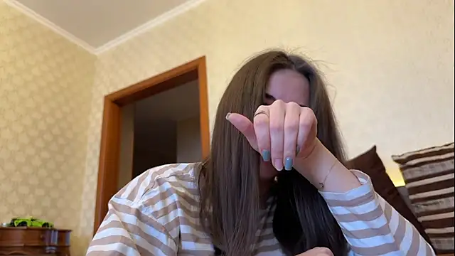 AmiCumOn online show from February 10, 2025, 9:36 am